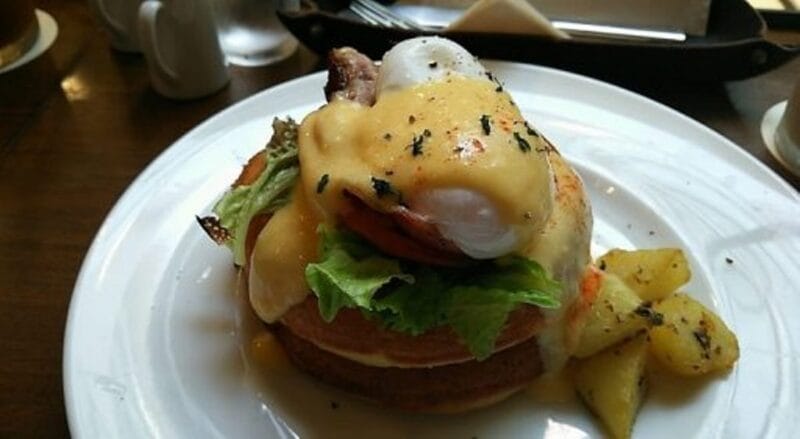 カフェ＆ブックス ビブリオテーク  ( café books bibliothèque )のパンケーキ