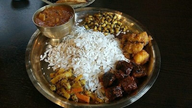 ナングロガル のネパール料理