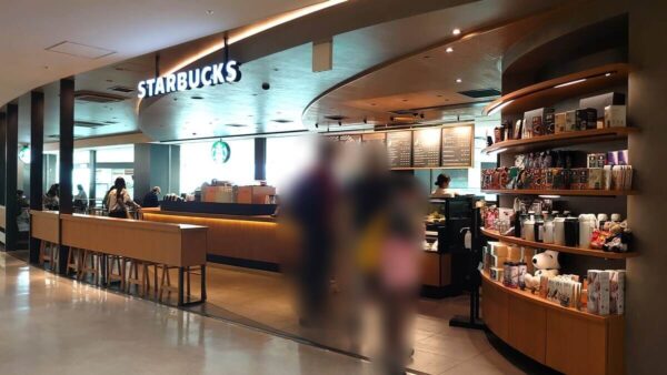 スターバックス 国内線ターミナル3F