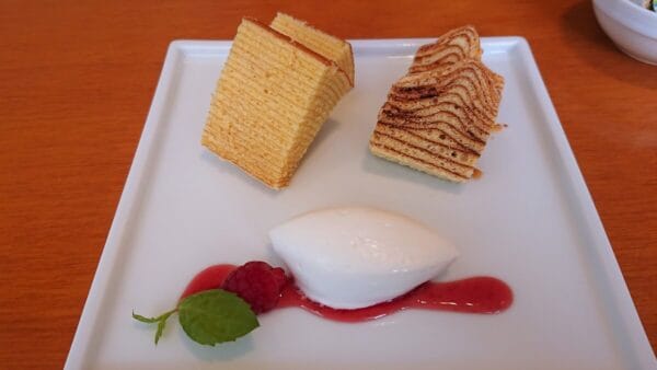 フラウアツコかやしな のバームクーヘン