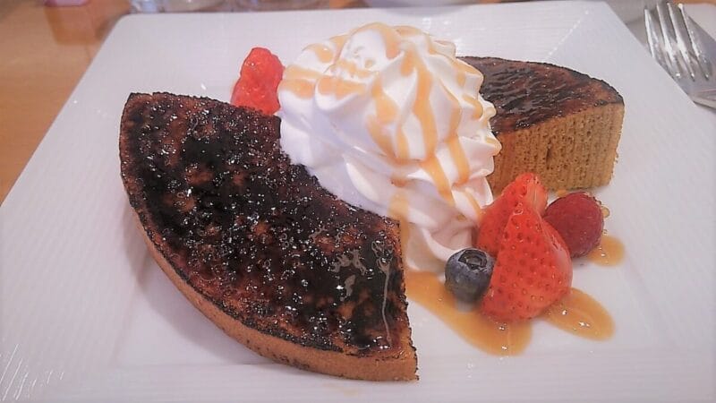 フラウアツコかやしな のバームクーヘン