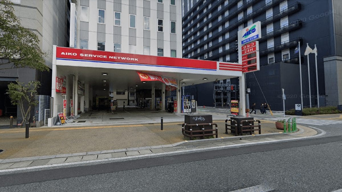 AIステーションセルフ福岡中央・渡辺通り