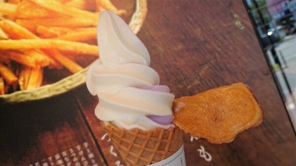 芋屋金次郎 のソフトクリーム