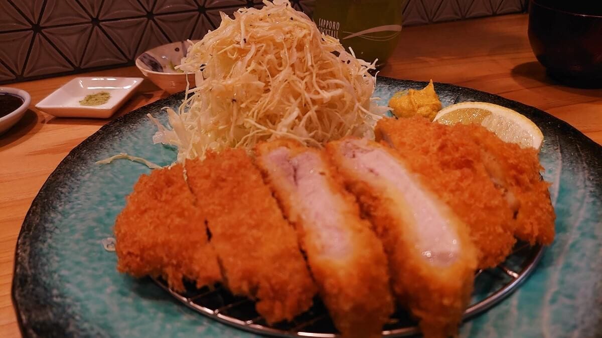 とんかつ とんとん