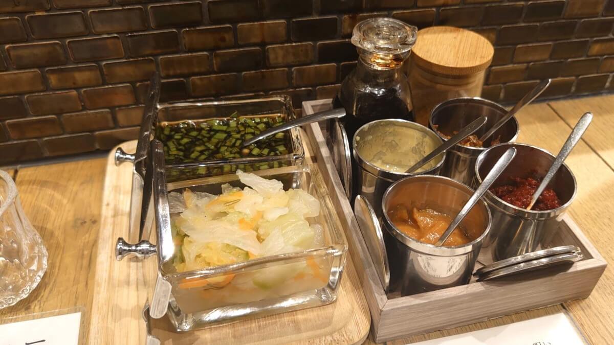 焼肉酒場 にくまる 春吉店