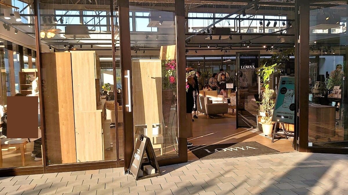 LOWYA（ロウヤ）の実店舗