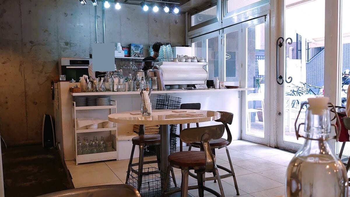 NOOICE （ノイス）の店内