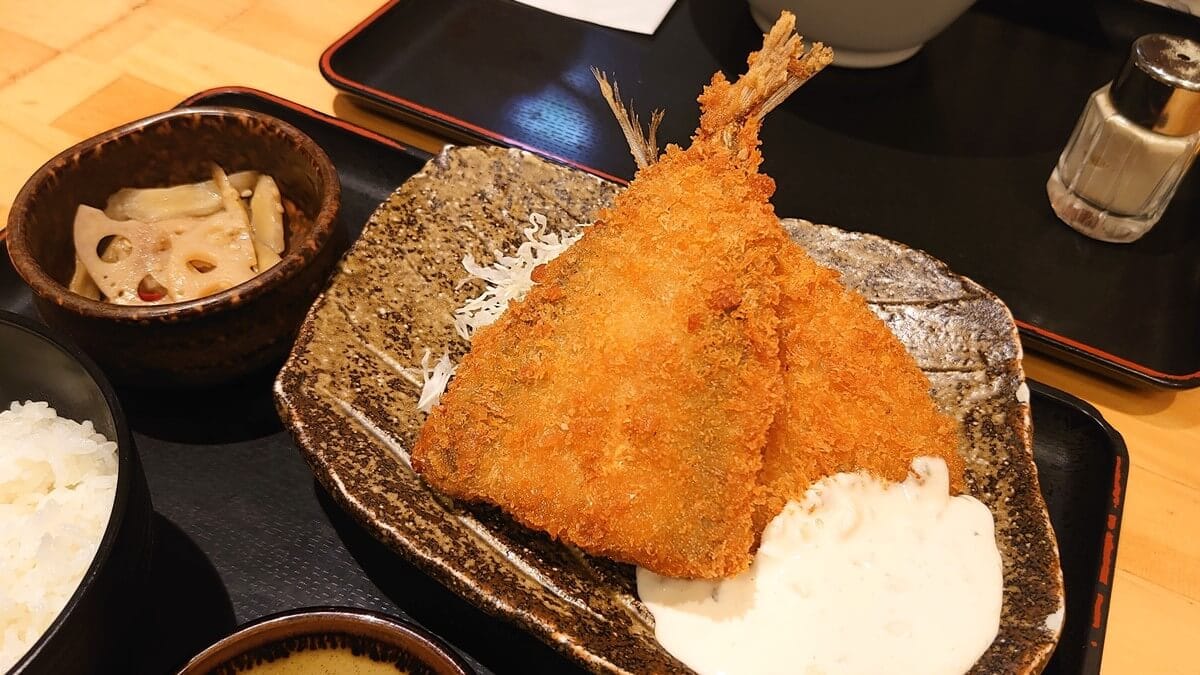 博多くろがね本店のアジフライ定食