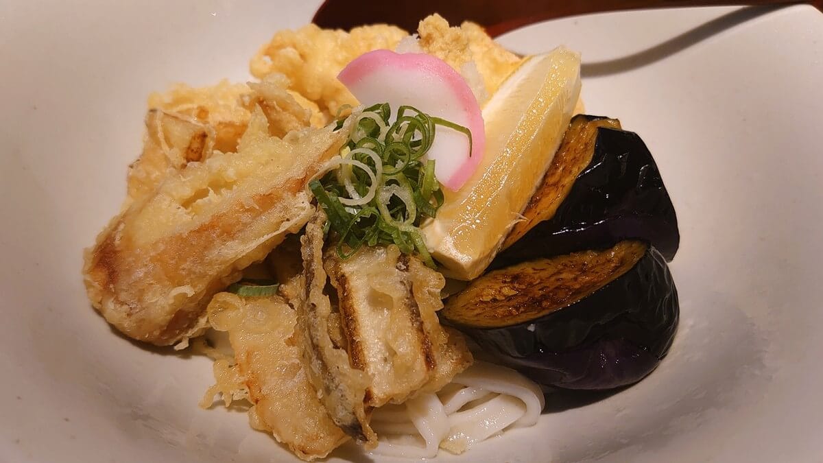 博多うどん忠兵衛