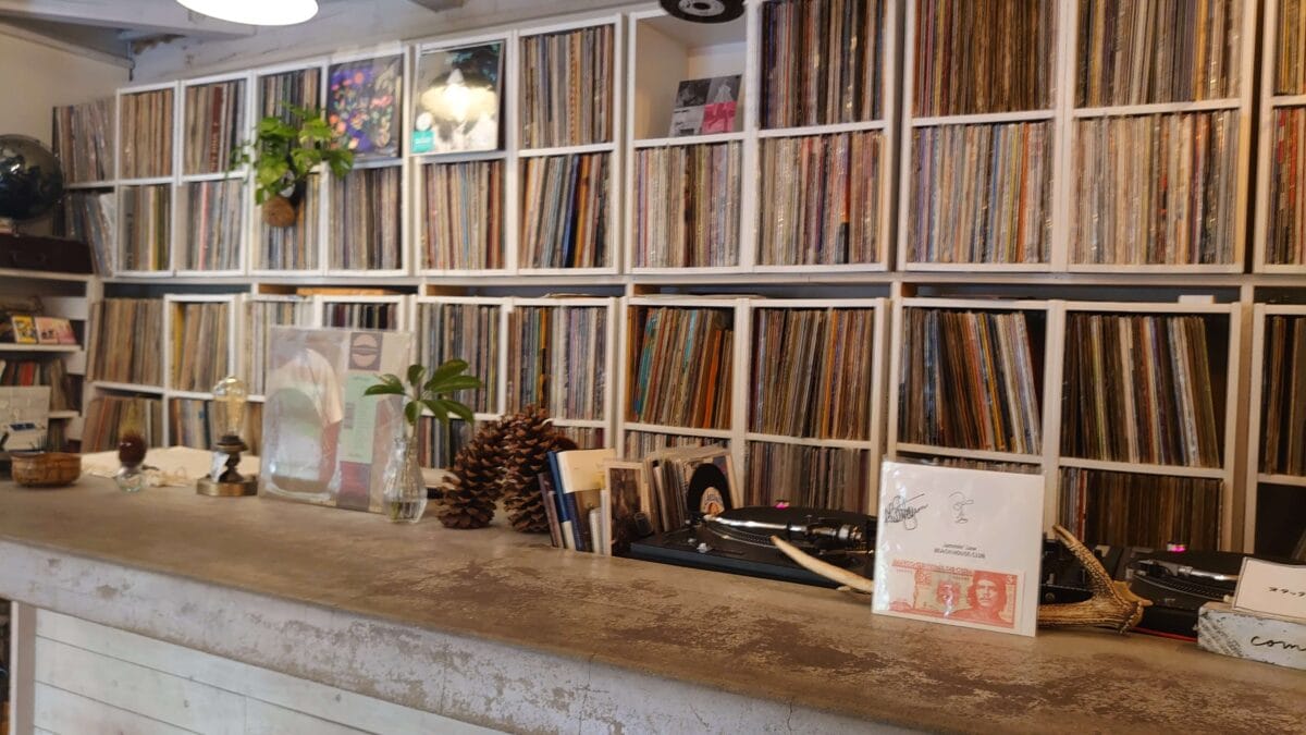 コモエス今泉(como es)の店内