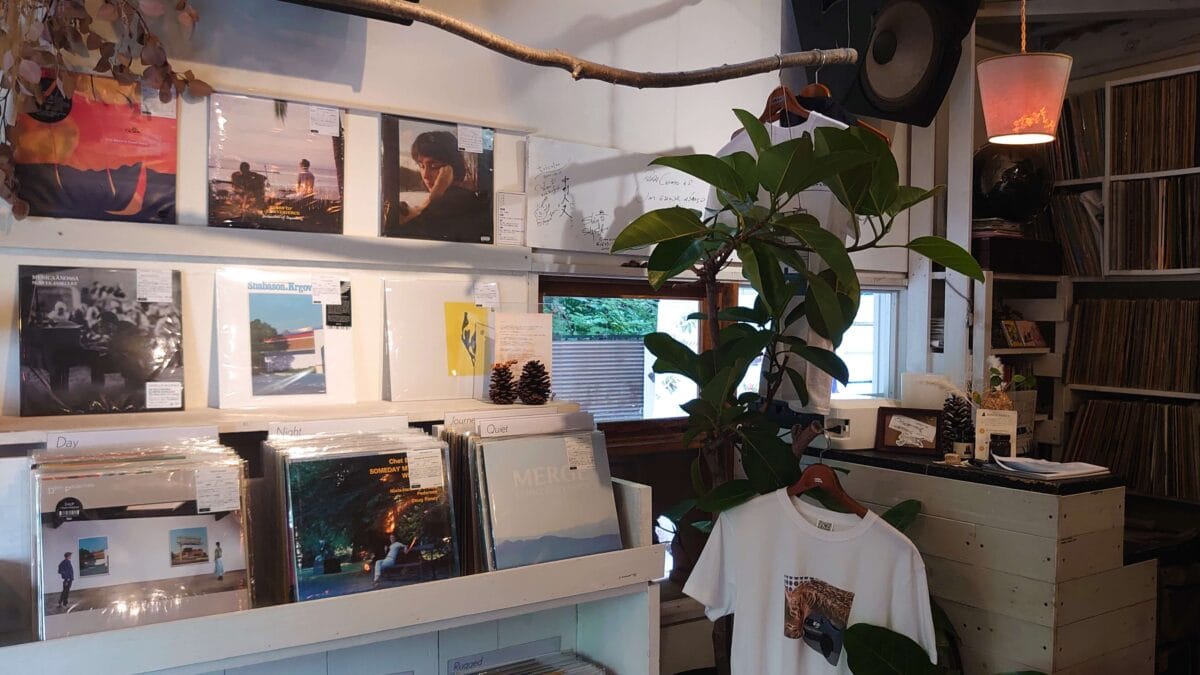 コモエス今泉(como es)の店内