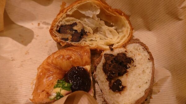 甘系のパンもある