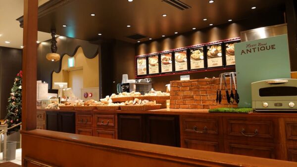 HEART BREAD ANTIQUE(ハートブレッドアンティーク)の店内
