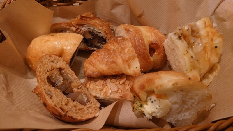HEART BREAD ANTIQUE(ハートブレッドアンティーク)の食べ放題のパン