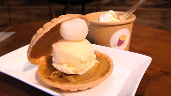 サイドパーキングのやきいも屋さんのアイスクリーム