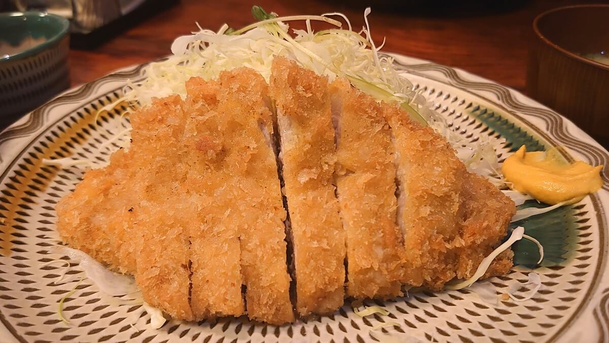 味のかつえだのトンカツ